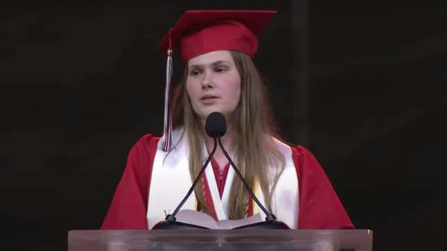 Image for article titled Texas High School Valedictorian, Who Has My Vote for President, Delivers Unapproved Speech About Abortion Bans