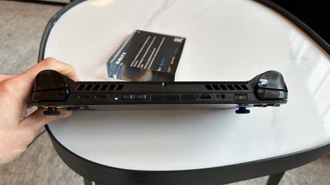 Image for article titled The ROG Ally X’s Bigger Battery Is Its Best Chance to Topple the Steam Deck