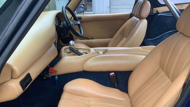 1996 TVR Chimaera interior