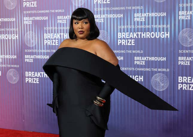 LOS ANGELES, CALIFORNIA - APRIL 13: Lizzo attends the 10th Annual Breakthrough Prize Ceremony at Academy Museum of Motion Pictures on April 13, 2024 in Los Angeles, California. 