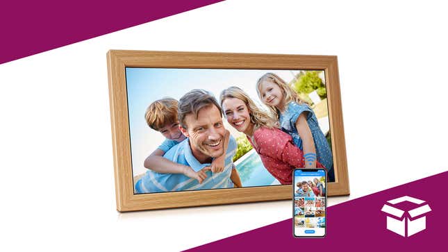 Image for article titled Gift Grandma and Grandpa This Lovely Digital Frame for Up to 35% off
