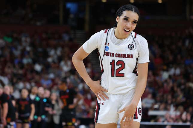 Image for article titled WNBA Draft Preview: If You Like Caitlin Clark, Here Are Players To Keep an Eye On