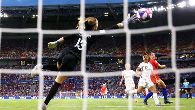 Image for article titled Please Enjoy These Photos of the US Women's Soccer Team Sipping Tea, Butchering England