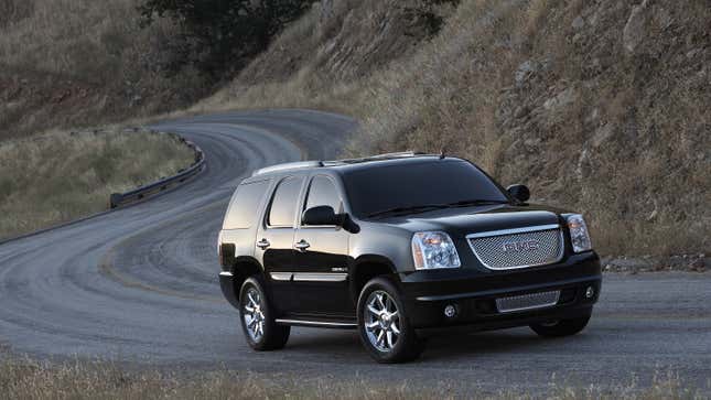Image for article titled I'm Driving And Moving From Texas To Alaska! What Car Should I Buy?