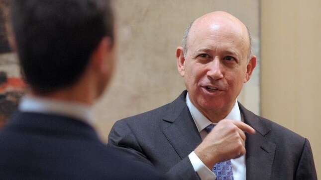 Image for article titled Wall Street Executive Telling Friend How Amazing It Is To See Clinton Live