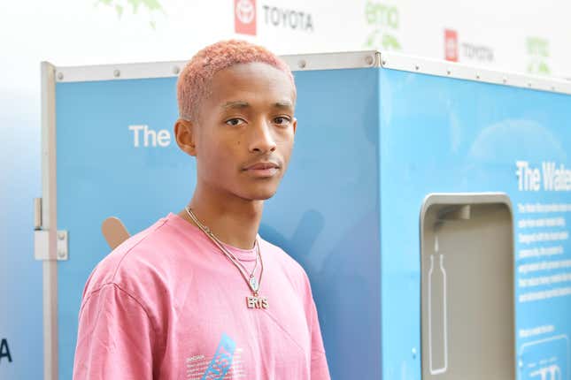 Image for article titled Jaden Smith Really Is an Icon Living: Debuts Free Vegan Food Truck for the Homeless in Los Angeles