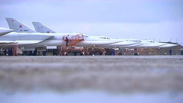 Russia’s Questionable Attempt To Break A Siege On This Syrian City With Backfire Bomber Strikes