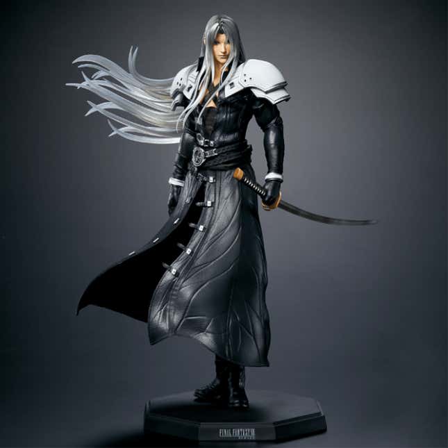 Image for article titled These Commemorative Final Fantasy VII Remake Figures Don't Look So Good