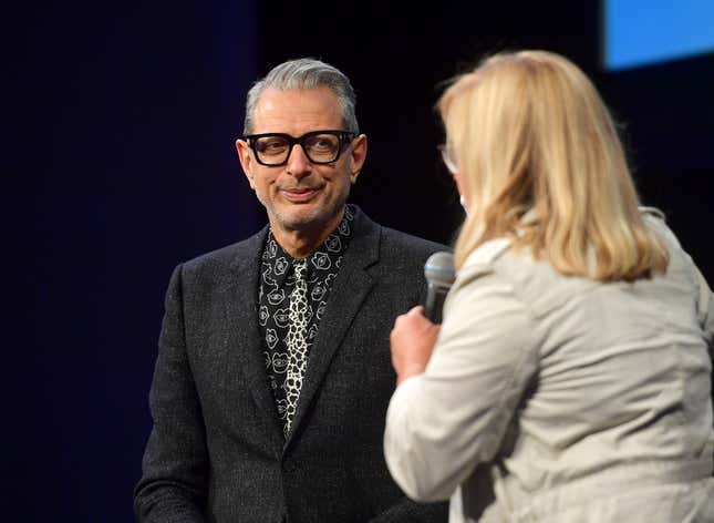 Image for article titled Jeff Goldblum Defends Woody Allen, Insisting on Killing all My Independence Day-Related Fantasies