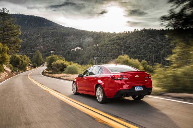 Chevrolet SS fahren auf der Straße