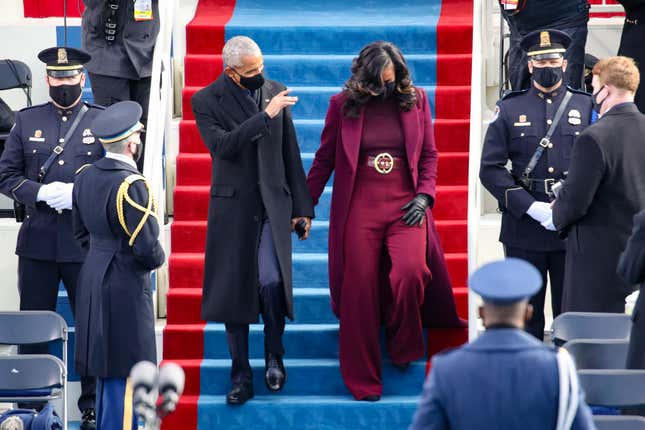 Image for article titled Michelle Obama Did the Purple Unity Thing Right