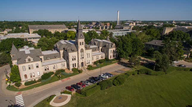 Image for article titled 10 colleges with the happiest students in America