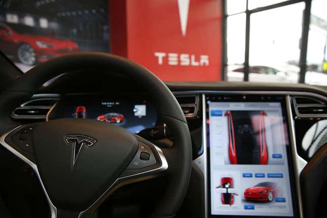 Image for article titled Germany Is The Latest Country Investigating The Safety Of Tesla's Autopilot