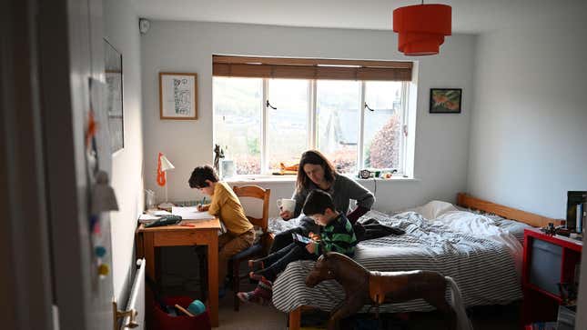 Image for article titled Parents Will Start Getting Monthly Checks for Their Children in July