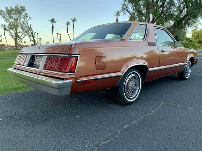 Image for article titled At $13,500, Could You See This 1979 Ford Fairmont Futura In Your Future?