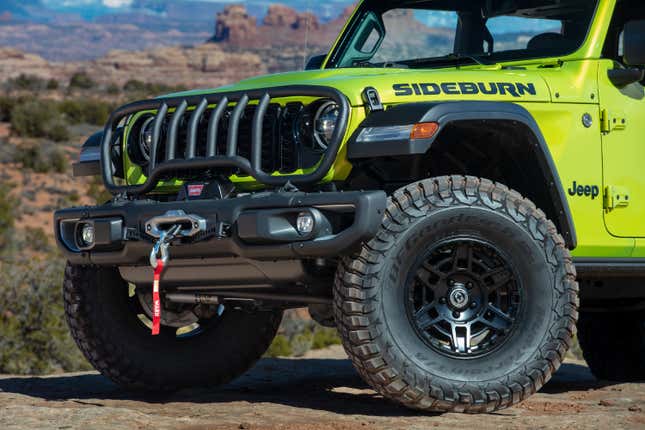 Image for article titled Just a Ton of Photos of the 2023 Easter Jeep Safari Concept Rigs