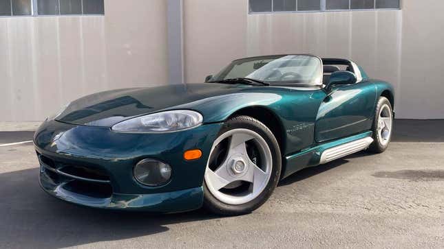 Nice Price or No Dice 1995 Dodge Viper RT/10