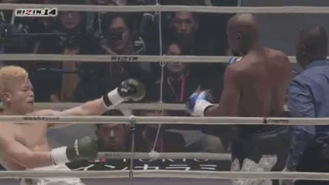 Floyd Mayweather's "Fight" With A Japanese Kickboxing Prodigy Was Dumber Than Anyone Could Have Hoped For<em></em><em></em>