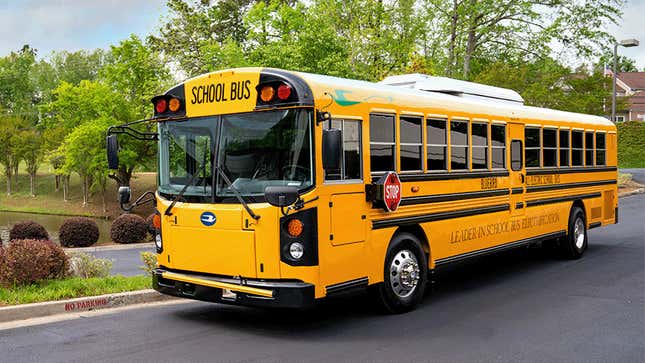 Image for article titled Biden Admin Awards Nearly $1 Billion Toward 2,700 Electric School Buses