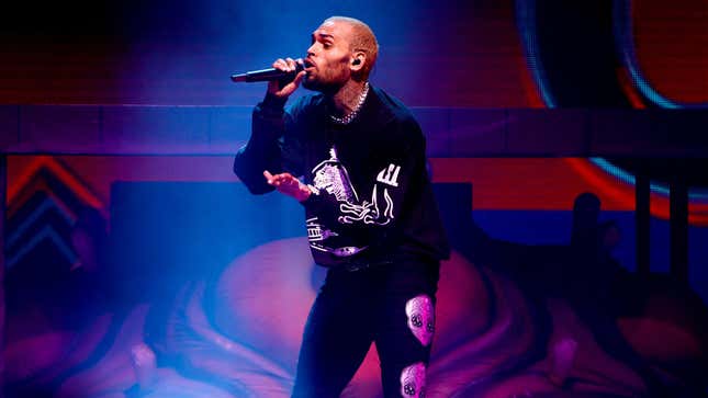 Chris Brown tritt am 11. Oktober 2019 im Staples Center in Los Angeles, Kalifornien auf.