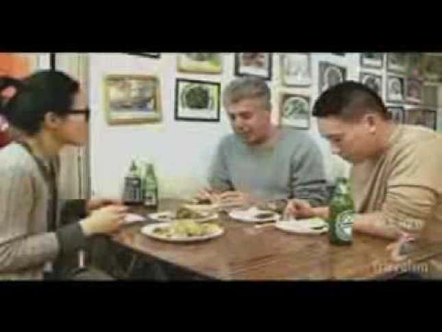 NYC restaurant's Anthony Bourdain tribute<em></em> raises $73k for suicide prevention