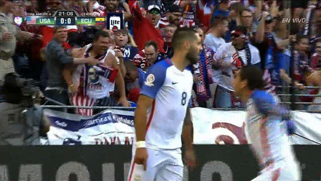 USA Take 1-0 Lead On Ecuador With Clint Dempsey Goal