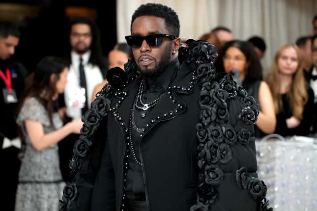 Sean ‘Diddy’ Combs assiste au Met Gala 2023 célébrant « Karl Lagerfeld : une ligne de beauté » au Metropolitan Museum of Art le 1er mai 2023 à New York.