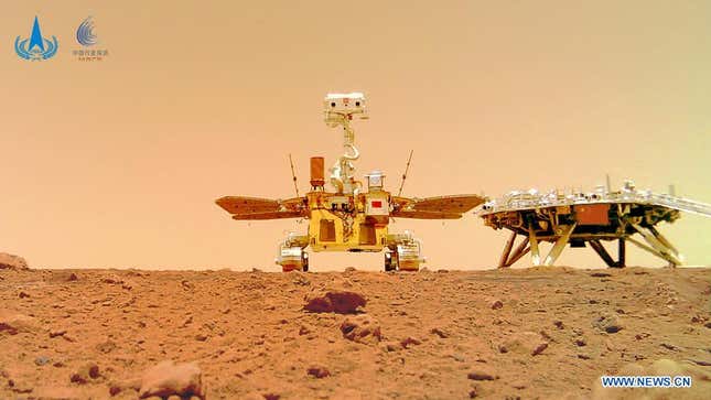 The new “selfie,” showing the Zhurong rover and its landing platform. 