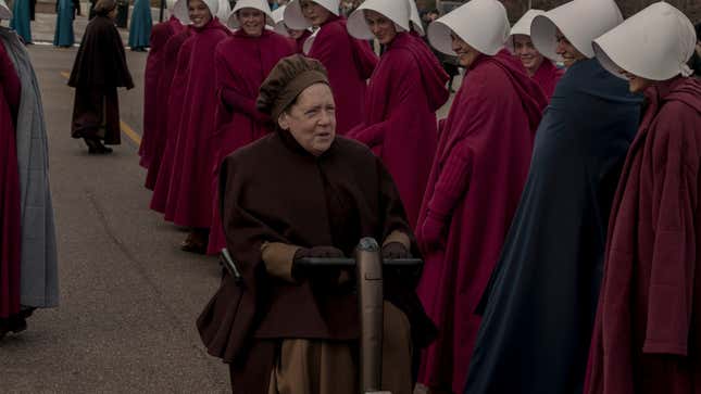 Watch the handmaid's tale season 3 on sale episode 4 putlocker