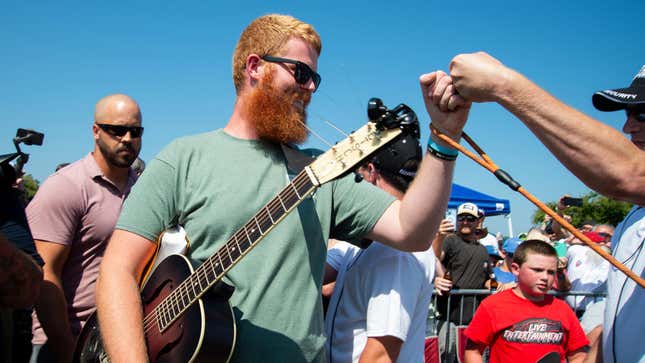 Image for article titled The Right Has Already Turned on Their Appalachian Folk Hero