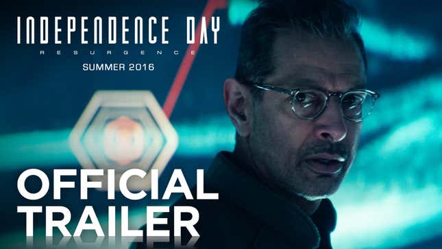 Jeff Goldblum Fights Aliens Once Again in <em>Independence Day: Resurgence</em>