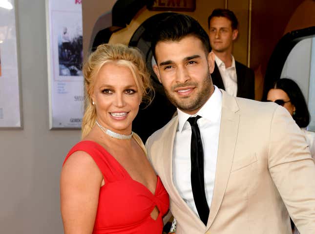 Image for article titled Sam Asghari Probably Wasn't 'Hacked' When He Posted That Engagement Ring Photo