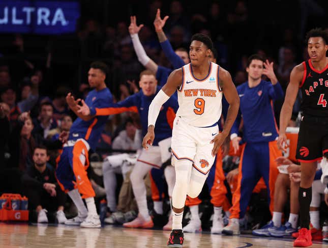 New York Knicks make trade with team they're suing