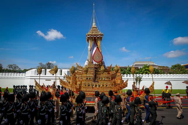 Thai army officers pull the Great Victory Royal Chariot or Phra Maha Phichai Ratcharot, which will be used to carry the body and the royal urn of the late Thai King Bhumibol Adulyadej, during a training exercise in the area of the Grand Palace in Bangkok, Thailand, 15 October 2017. The royal cremation of King Bhumibol is scheduled on 26 October 2017, and the funeral will consist of five days of rites. King Bhumibol died at the age of 88 in Siriraj hospital on 13 October 2016 after 70 years on the throne. EPA-EFE/DIEGO AZUBEL