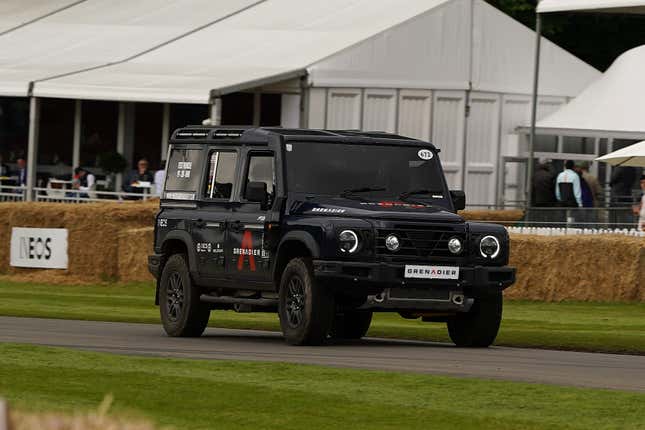 Image for article titled I'm Looking For Something With Good Ground Clearance That Can Haul Parts! What Car Should I Buy?
