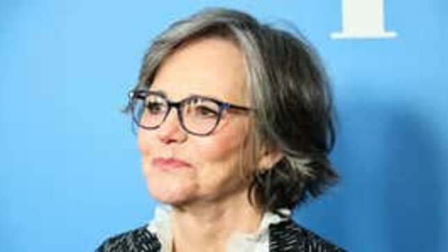 Sally Field reveals why Burt Reynolds refused to attend the Oscars with her