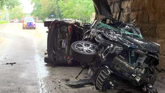 Image for article titled An Infamous Low Bridge In Pennsylvania Just Destroyed Two Cars In Shipment