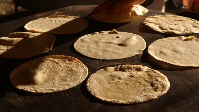 Image for article titled Chicagoans have lost their favorite tortillas—temporarily
