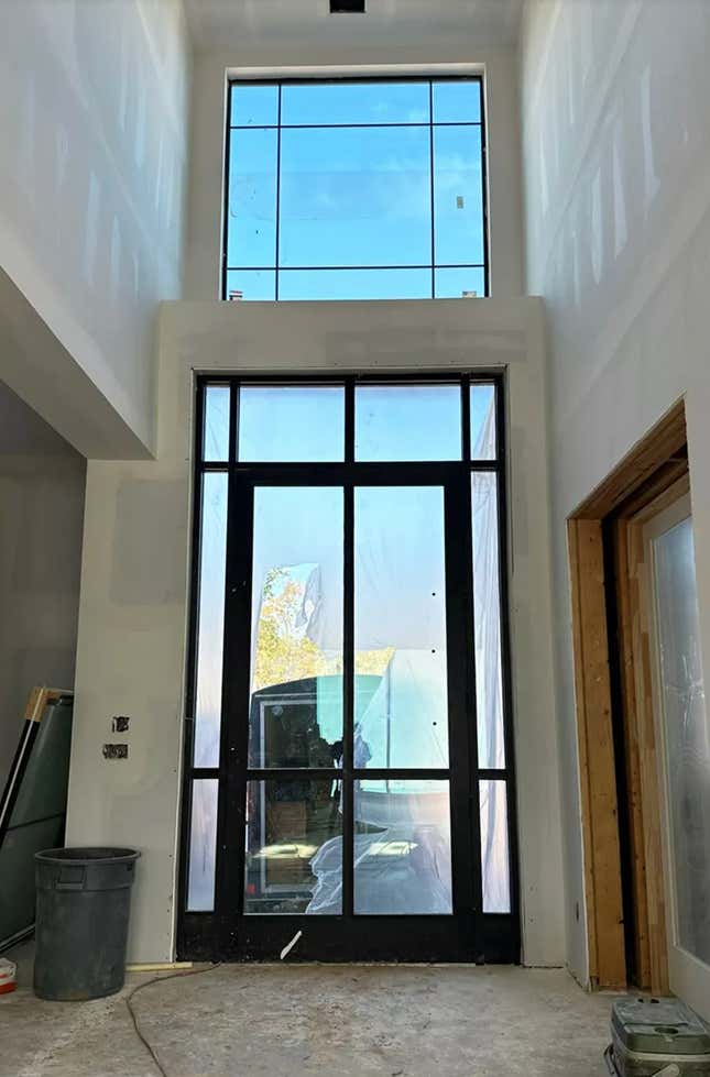 Image for article titled Inside Simone Biles, Jonathan Owens In-Progress Texas Lakeside Mansion