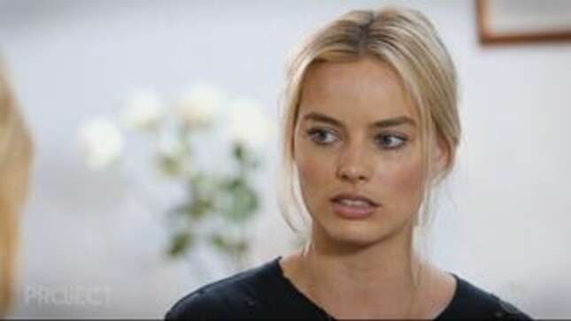Margot Robbie Agrees That Her Much-Critiqued <i>Vanity Fair</i> Profile Was 'Really Weird'