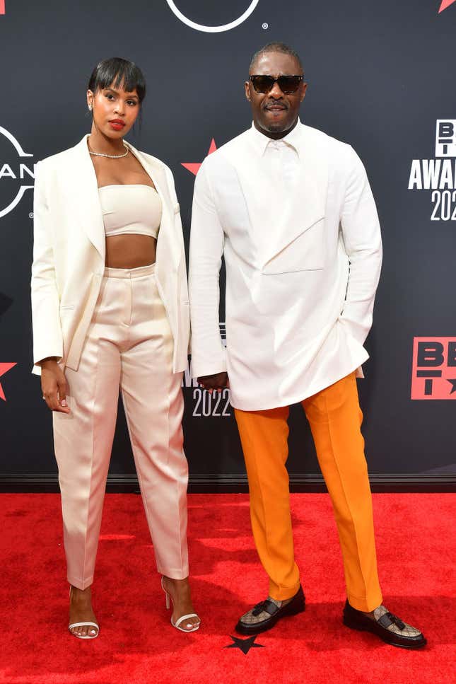 Image for article titled BET Awards 2022: Red Carpet Looks