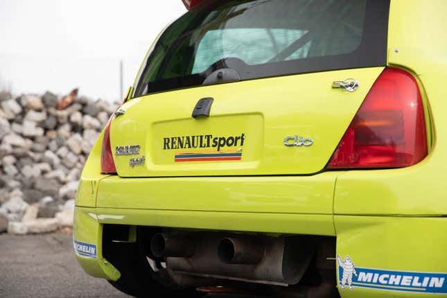Renaultsport Clio V6 Trophy rear