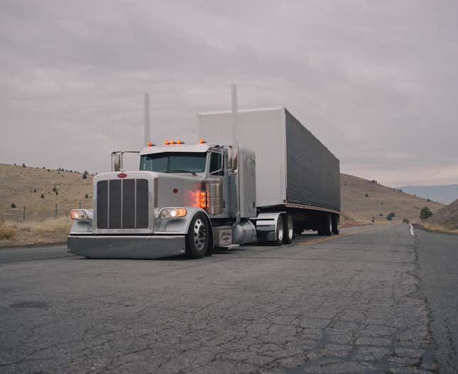 Image for article titled Fashion Photographer Captures the Most Beautiful Big-Rigs on Earth