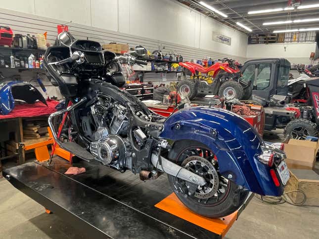 Image for article titled When You Pump Up The Power Of A 2021 Indian Challenger Limited You Get A Mega Muscle Bike