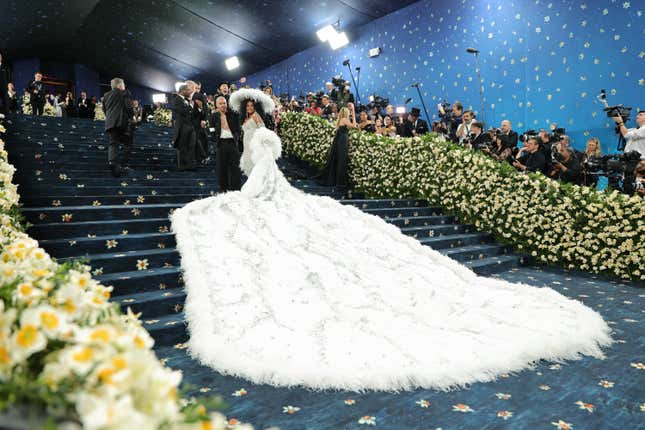 Image for article titled The Powerful Hidden Meanings Behind All These Met Gala Looks Tell a Deeper Story You Missed