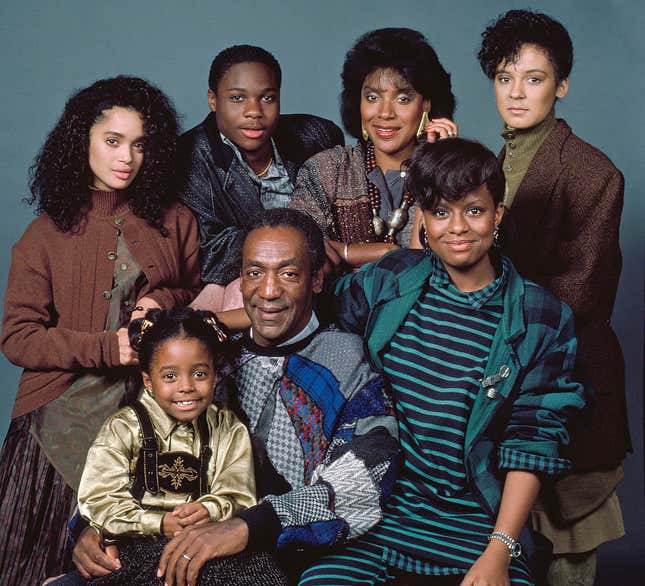 isa Bonet as Denise Huxtable, Malcolm-Jamal Warner as Theodore ‘Theo’ Huxtable, Phylicia Rashad as Clair Hanks Huxtable, Sabrina Le Beauf as Sondra Huxtable Tibideaux, (front row, l-r) Keshia Knight Pulliam as Rudy Huxtable, Bill Cosby as Dr. Heathcliff ‘Cliff’ Huxtable, Tempestt Bledsoe as Vanessa Huxtable