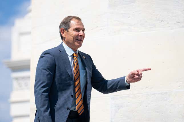 El senador electo John Curtis de Utah, republicano.