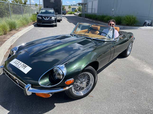 Image for article titled This Florida Company Is Modernizing Jaguar E-Types