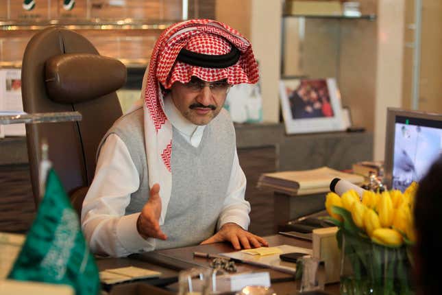 Saudi Prince Alwaleed bin Talal speaks during an interview with Reuters at his office in Kingdom Tower in Riyadh, May 6, 2013. A potential split-up of the operations of U.S. bank Citigroup Inc is now &quot;completely dead,&quot; Saudi prince Alwaleed bin Talal, the bank&#039;s largest individual shareholder said in an interview on Monday.