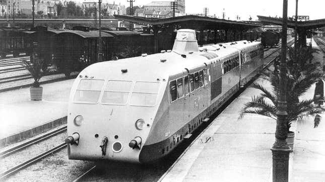 Classic image of a Bugatti Autorail train